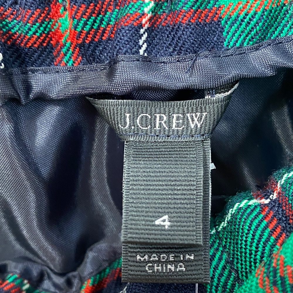 J. Crew Tartan Mini Skirt in Green & Navy Size: 4 NWT - Picture 2 of 5